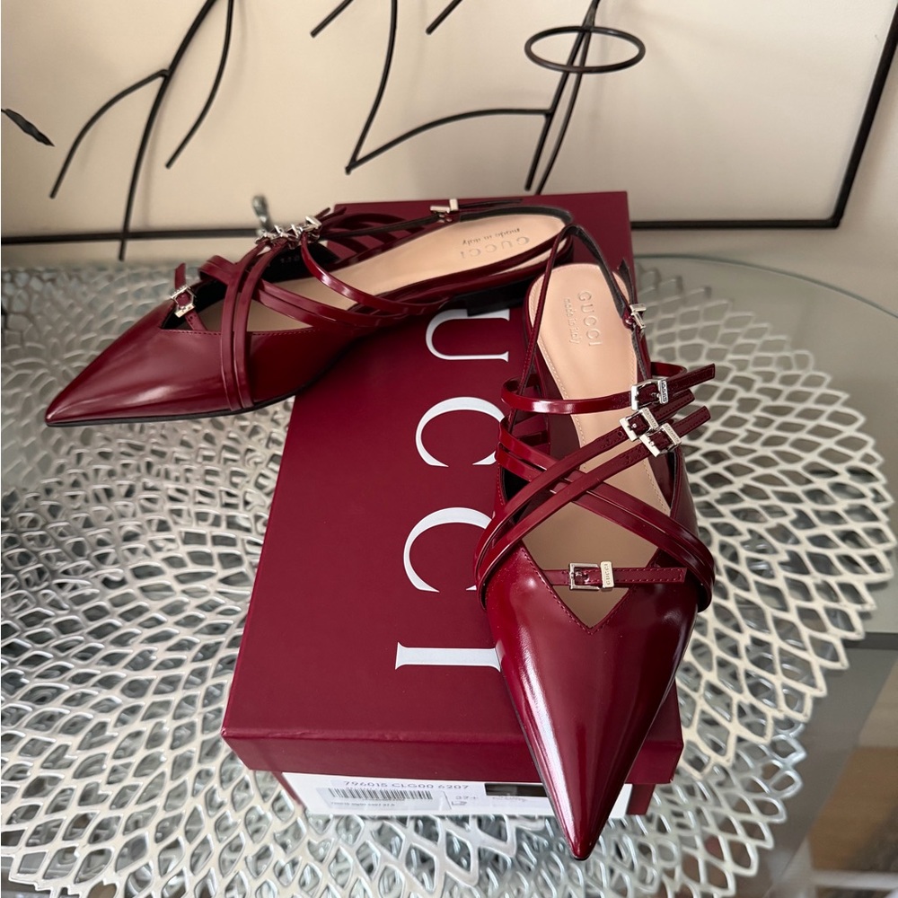 Gucci Seraphine Burgundy Leather Strappy Flat Slingback Shoe sz 37.5 New in Box - Picture 10 of 15